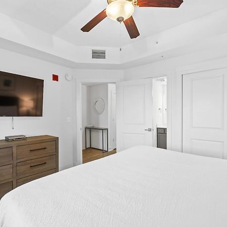Calypso Beach Resort Tower 3 Rentals Panama City Beach Room photo