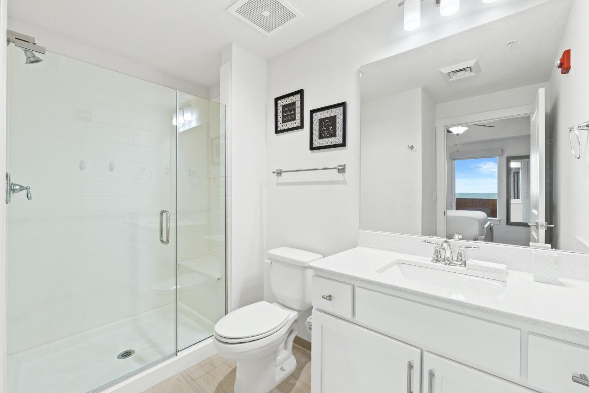 Calypso Beach Resort Tower 3 Rentals Panama City Beach Room photo