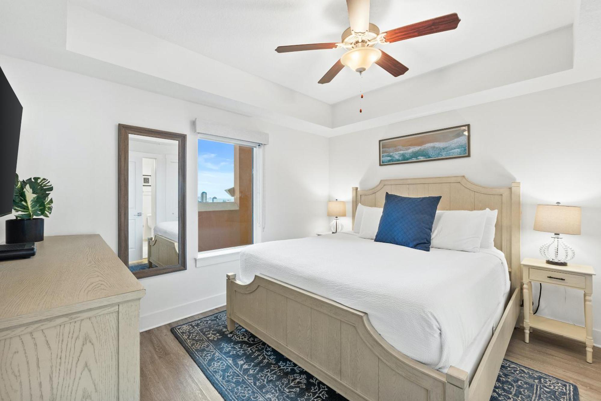 Calypso Beach Resort Tower 3 Rentals Panama City Beach Room photo