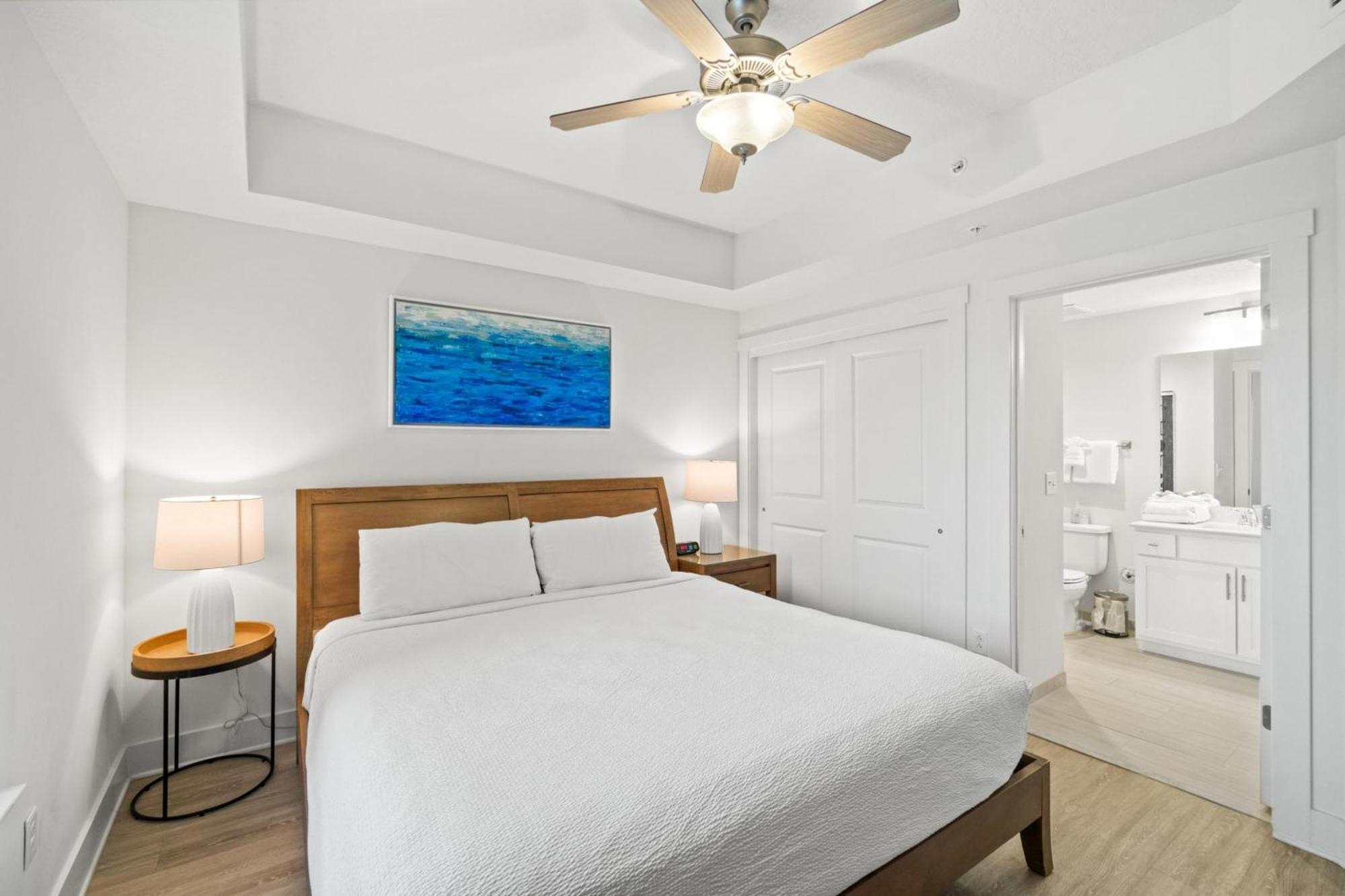 Calypso Beach Resort Tower 3 Rentals Panama City Beach Room photo